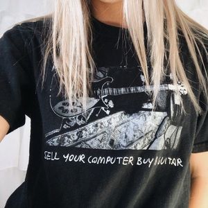 tom petty“sell your computer buy a guitar t shirt”